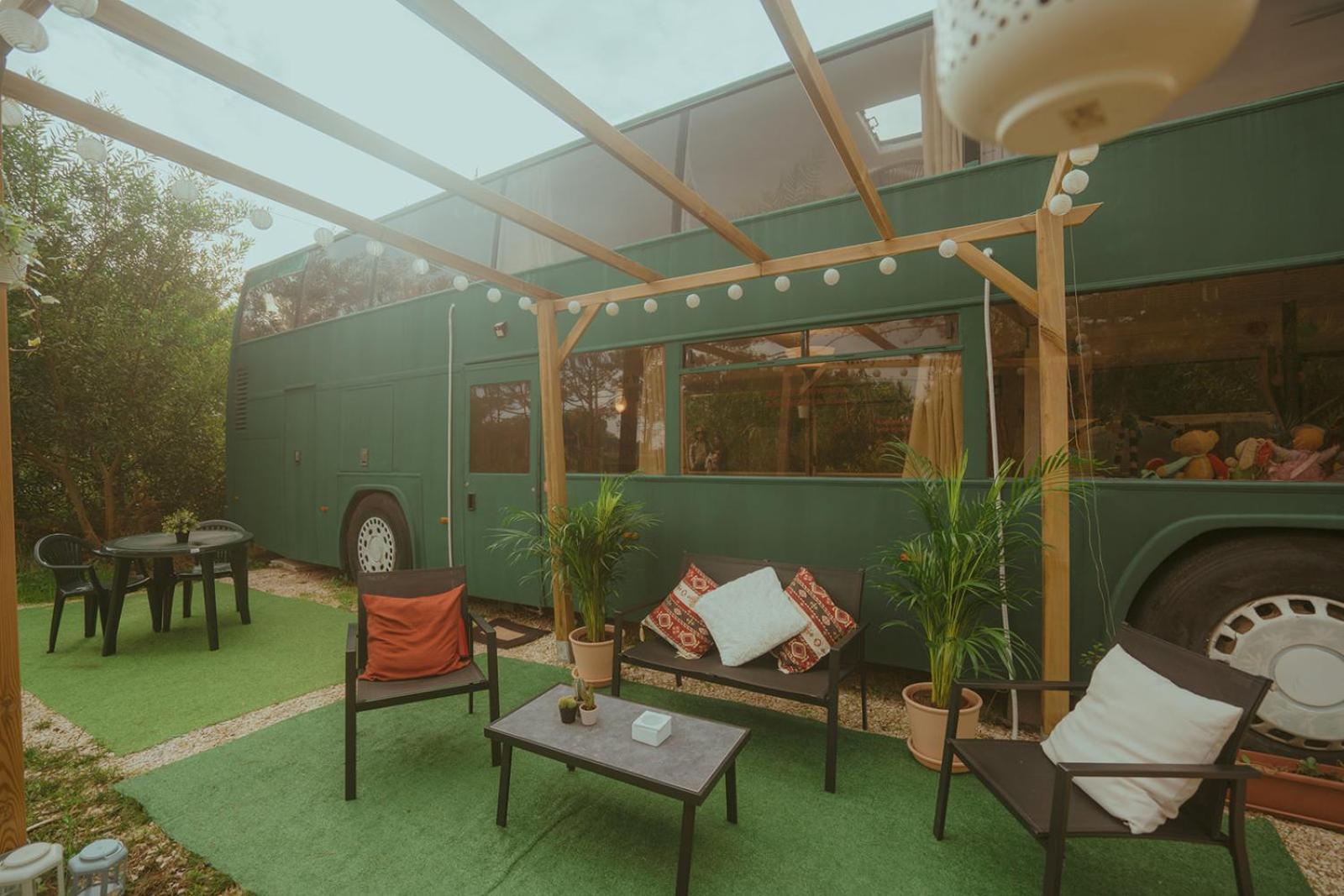 The Amazing Inacio Bus Converted Home Сінтра Екстер'єр фото
